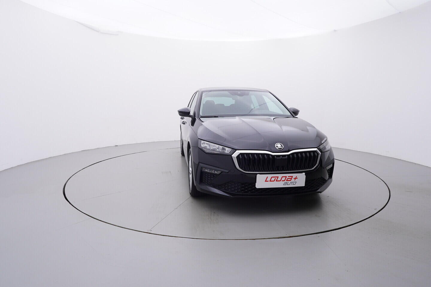 O119V07021_17.webp_SCALA Top Selection 1.0 TSI 85 kW manuál, DPH