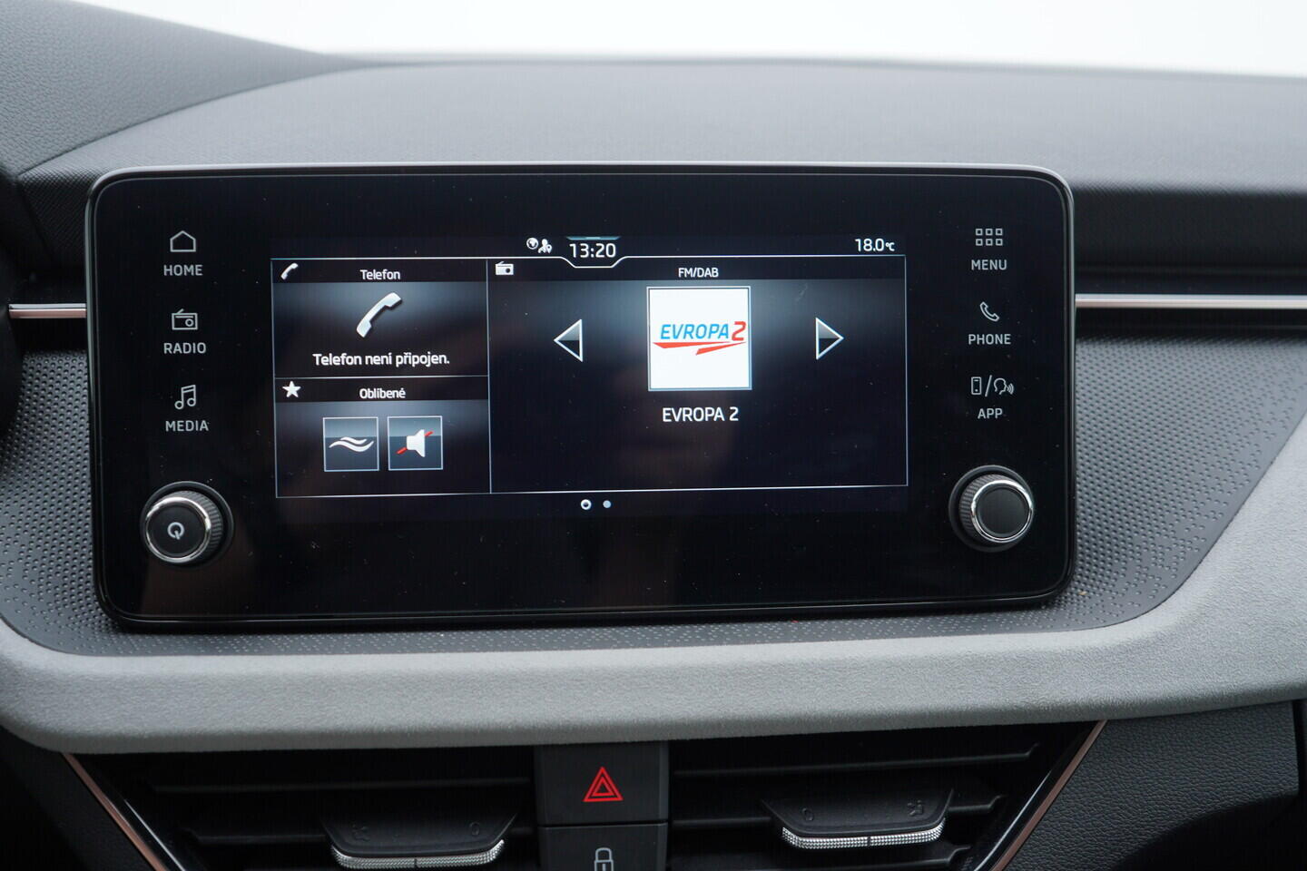 O119V07021_29.webp_SCALA Top Selection 1.0 TSI 85 kW manuál, DPH