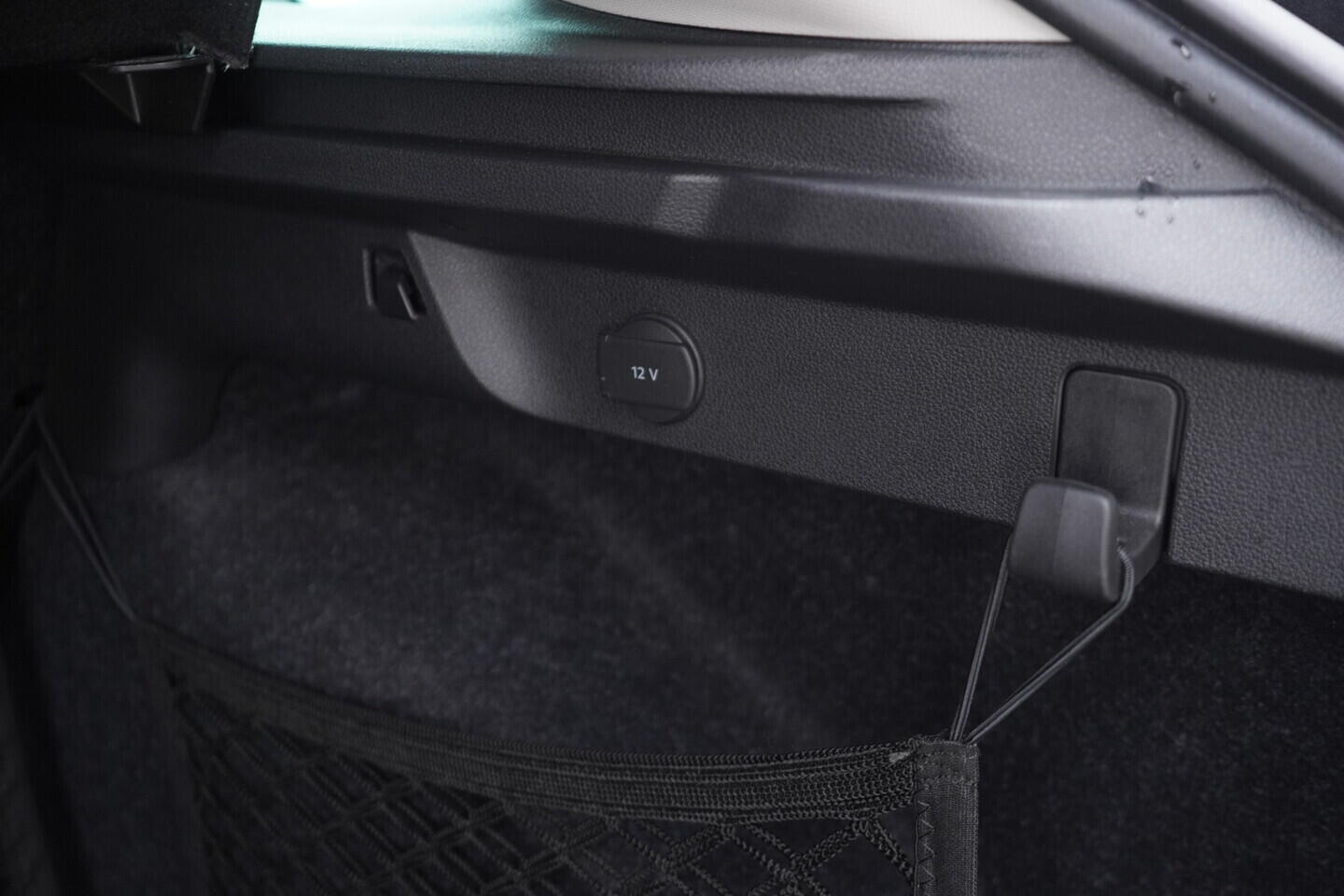 O119V07021_43.webp_SCALA Top Selection 1.0 TSI 85 kW manuál, DPH