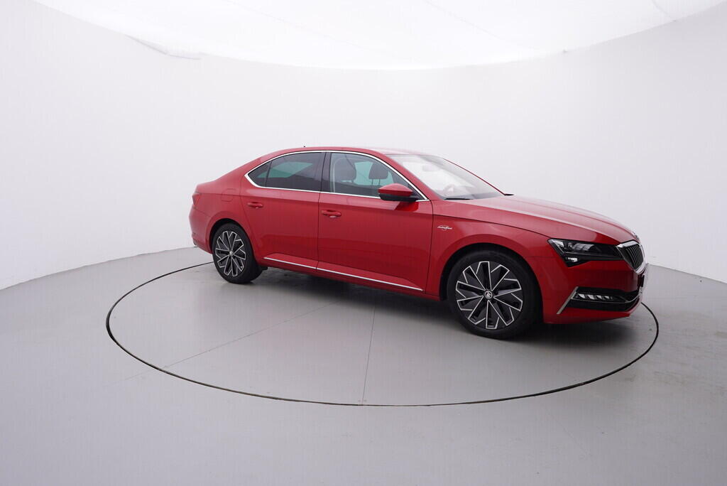 O119V07023_16.webp_SUPERB L&K 2.0 TDI 147 kW automat, DPH