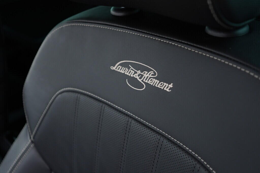 O119V07023_23.webp_SUPERB L&K 2.0 TDI 147 kW automat, DPH