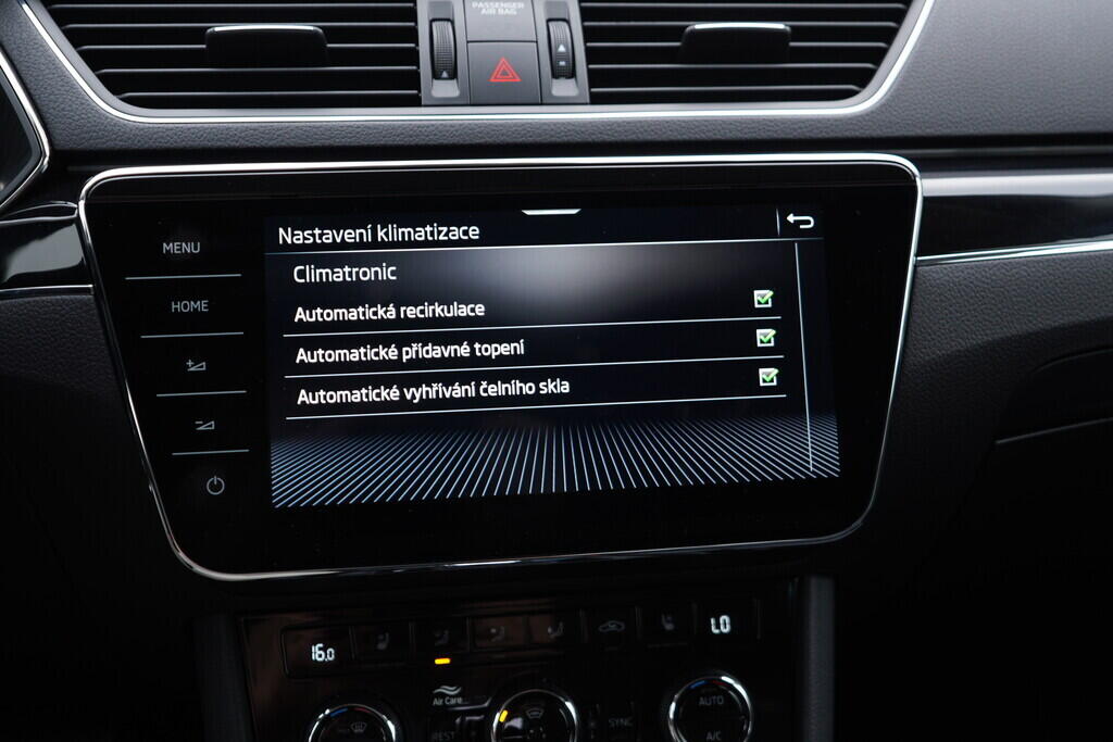 O119V07023_39.webp_SUPERB L&K 2.0 TDI 147 kW automat, DPH