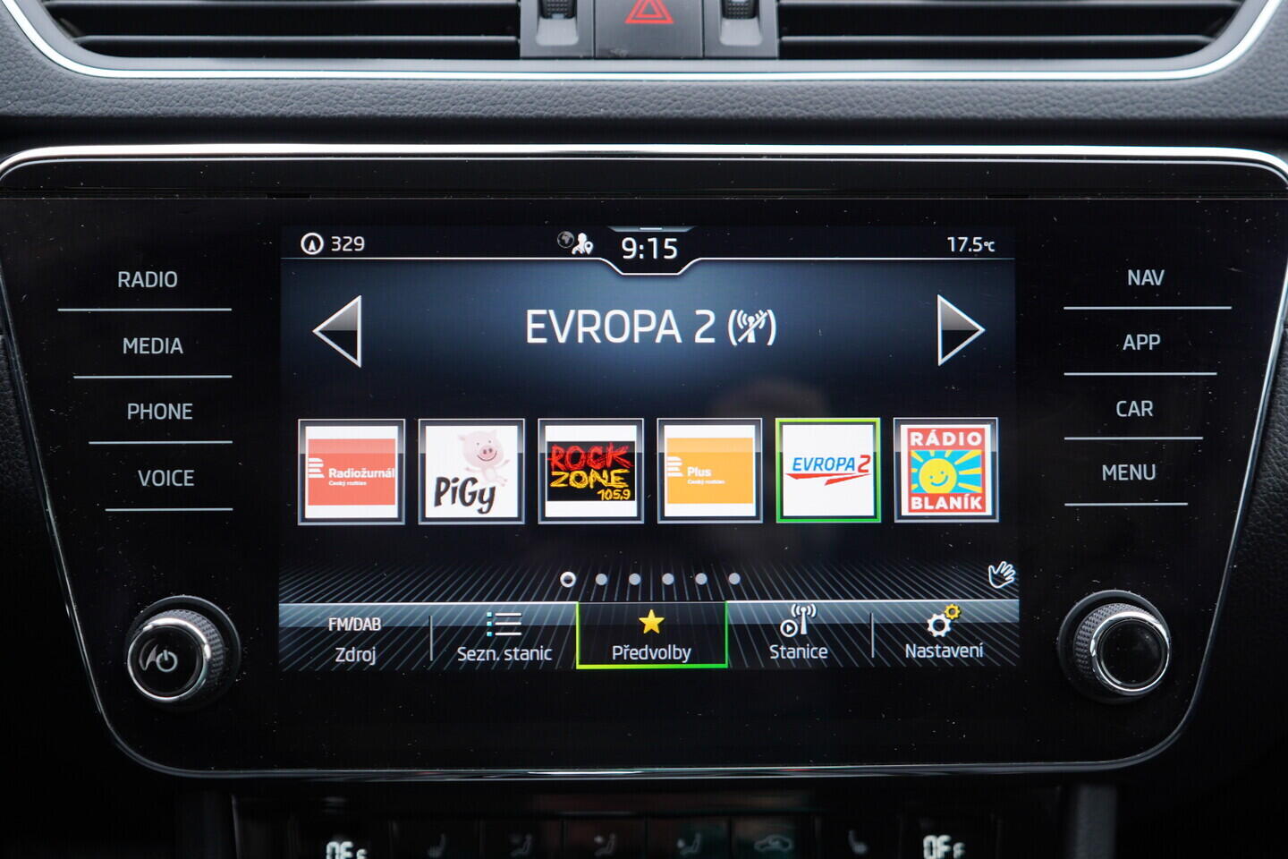 O119V07025_31.webp_SUPERB Style 2.0 TDI 147 kW automat, DPH