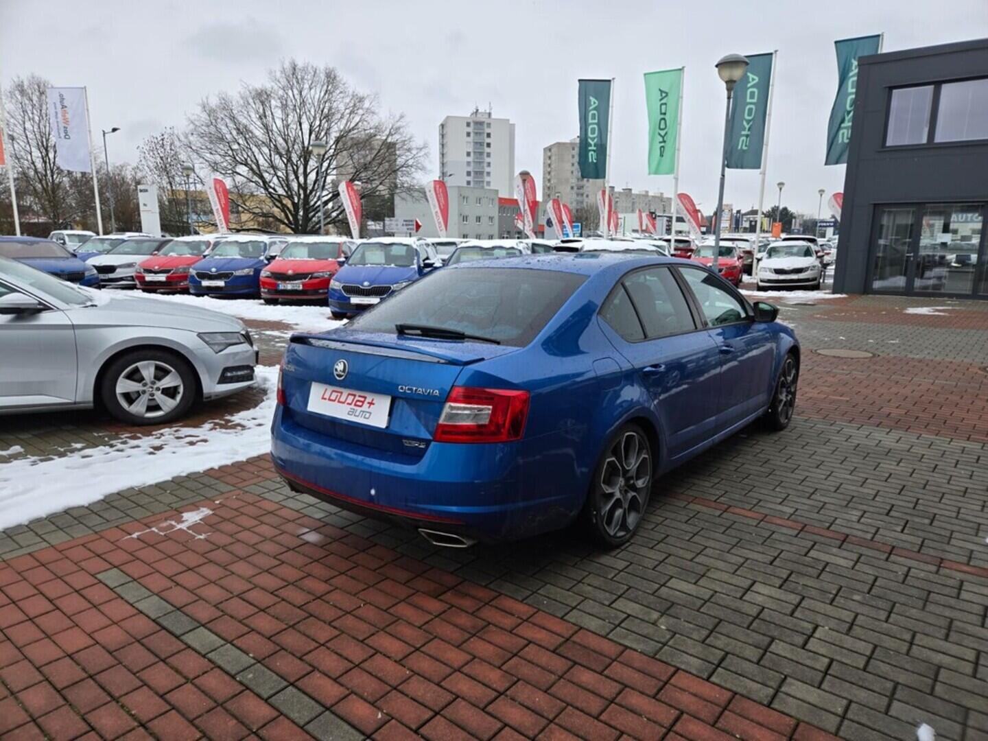 O119V07029_11.webp_OCTAVIA RS 2.0 TSI 162 kW manuál