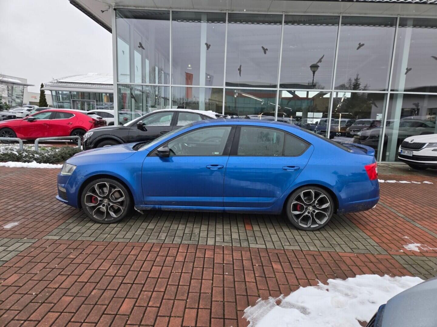 O119V07029_12.webp_OCTAVIA RS 2.0 TSI 162 kW manuál