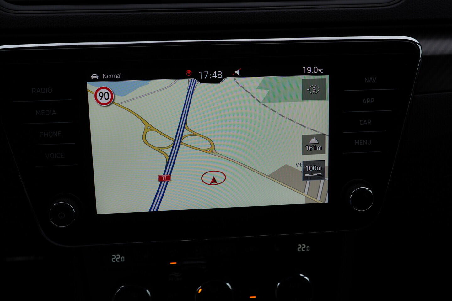 O119V07032_35.webp_SUPERB SportLine 2.0 TSI 140 kW automat, DPH