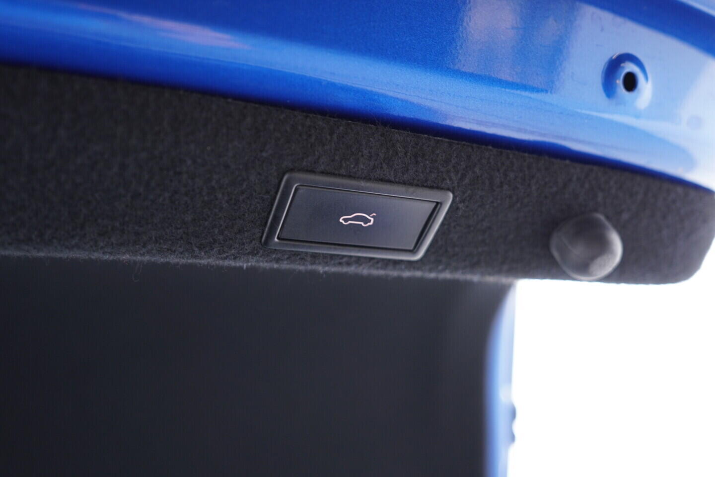 O119V07032_48.webp_SUPERB SportLine 2.0 TSI 140 kW automat, DPH