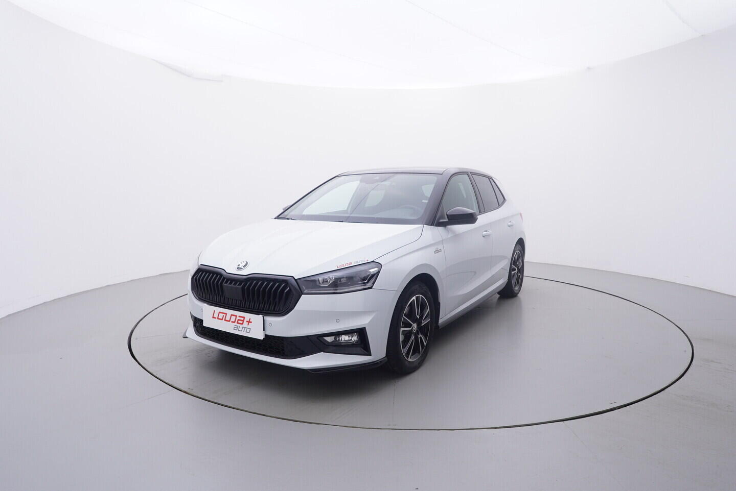 O119V07033_10.webp_FABIA Monte Carlo 1.0 TSI 85 kW manuál, DPH