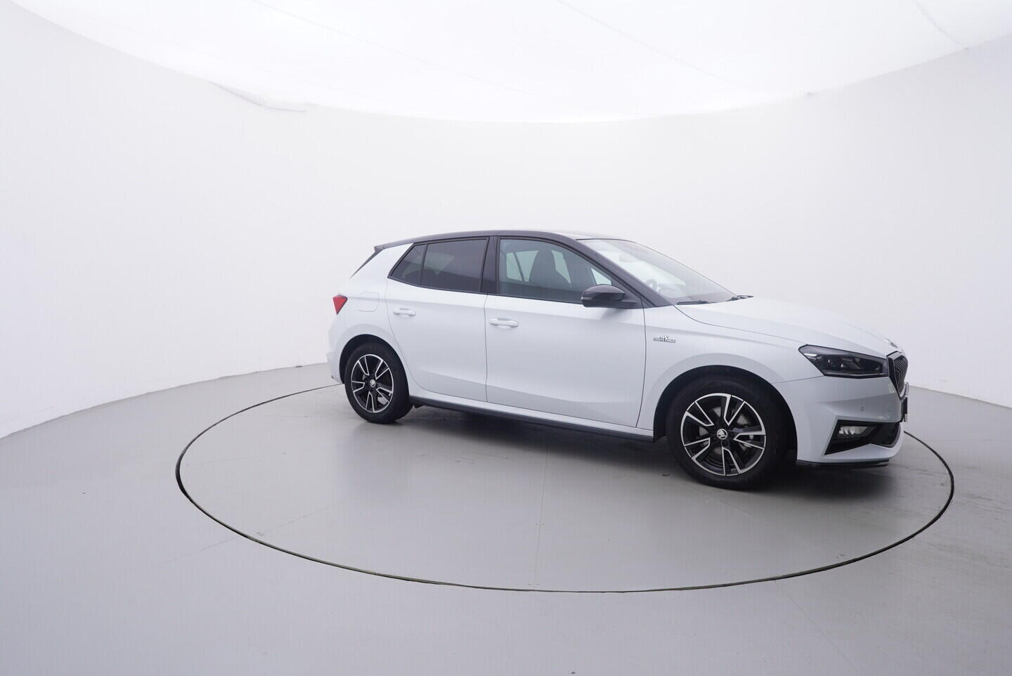 O119V07033_16.webp_FABIA Monte Carlo 1.0 TSI 85 kW manuál, DPH