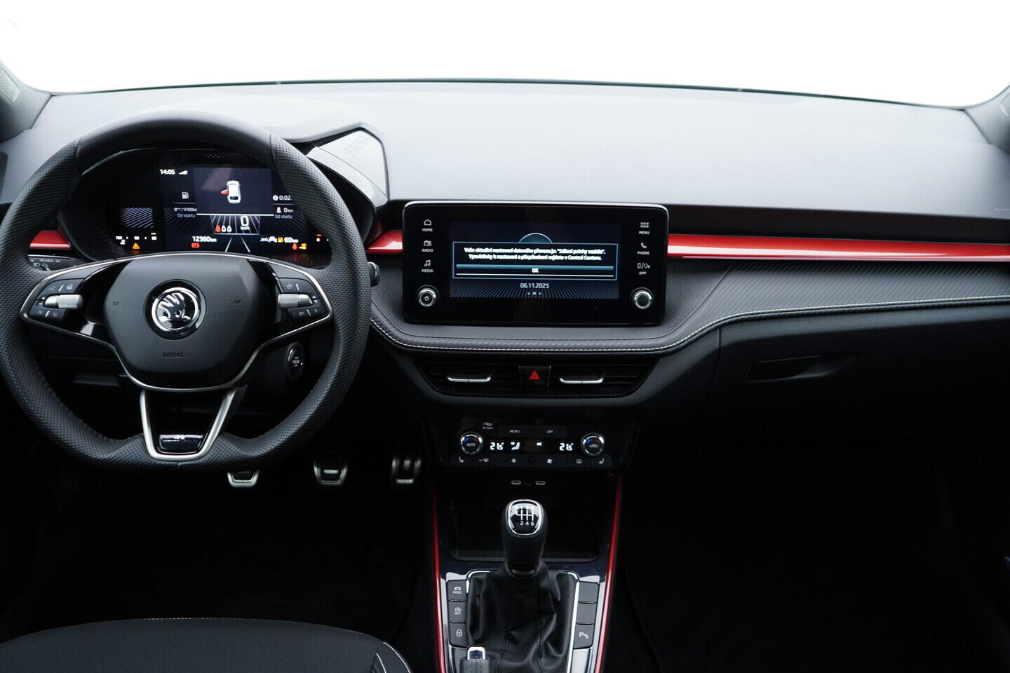 O119V07033_25.webp_FABIA Monte Carlo 1.0 TSI 85 kW manuál, DPH