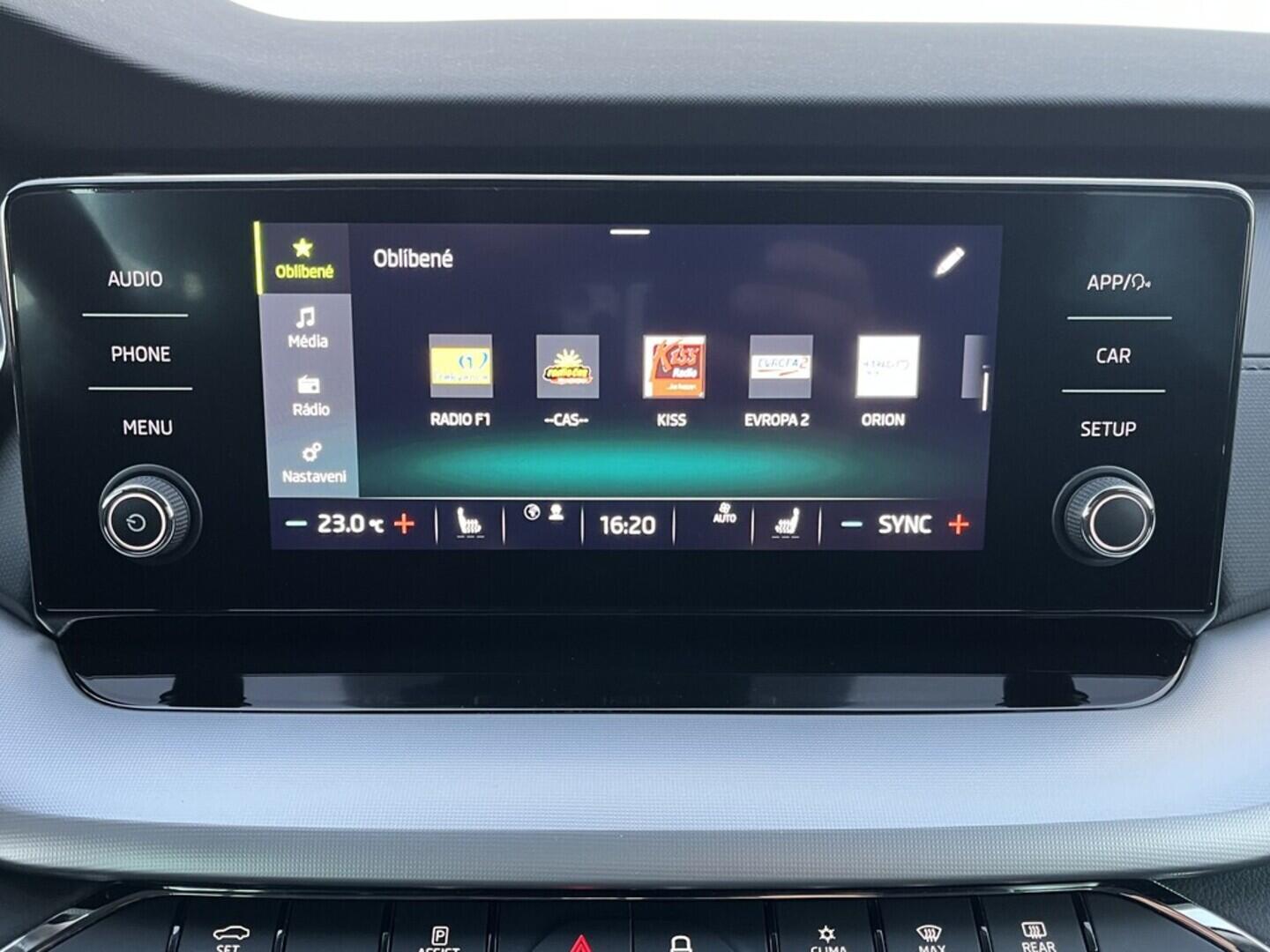 O119V07035_24.webp_OCTAVIA Ambition 2.0 TDI 85 kW manuál, DPH