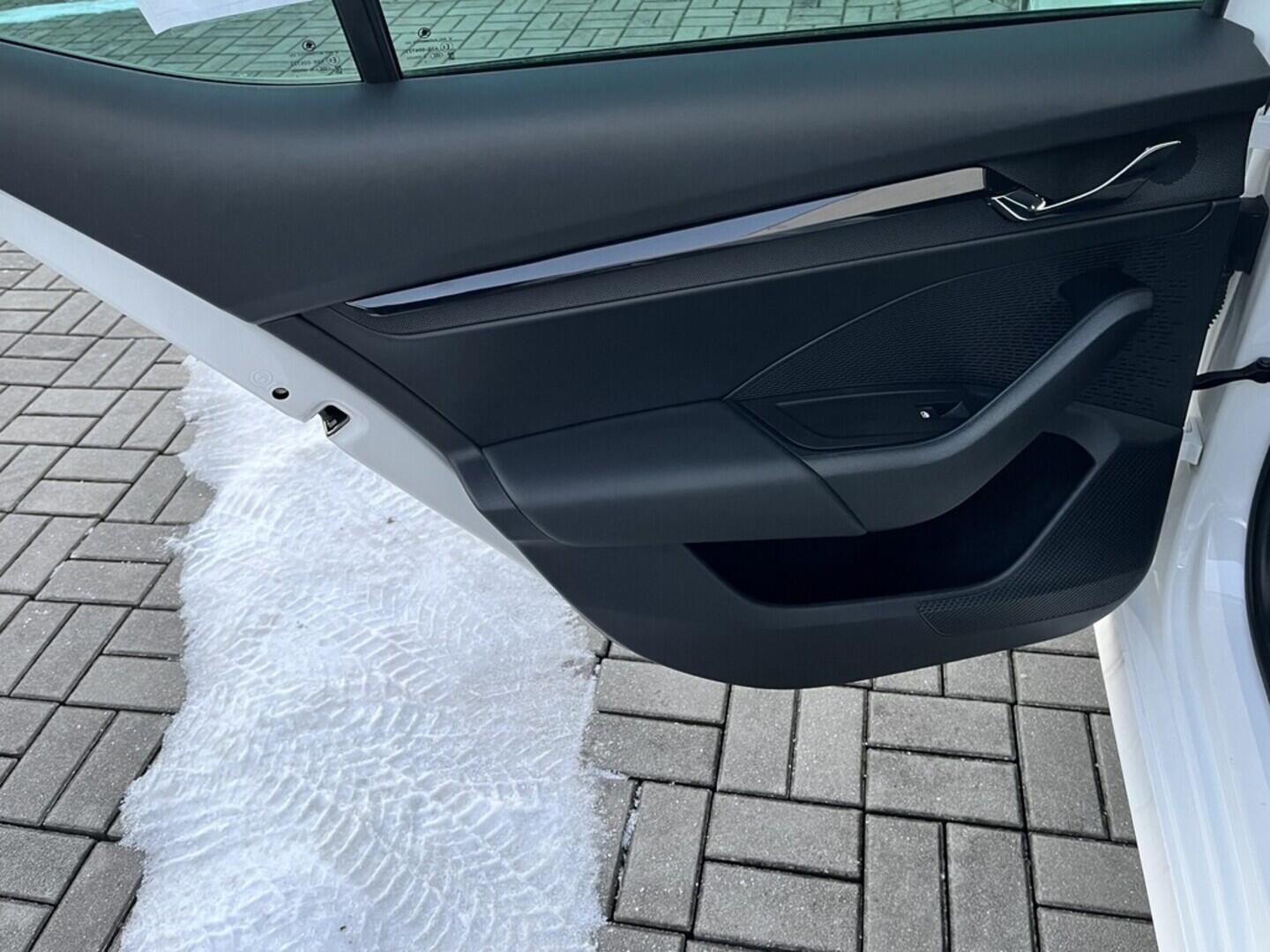 O119V07035_31.webp_OCTAVIA Ambition 2.0 TDI 85 kW manuál, DPH