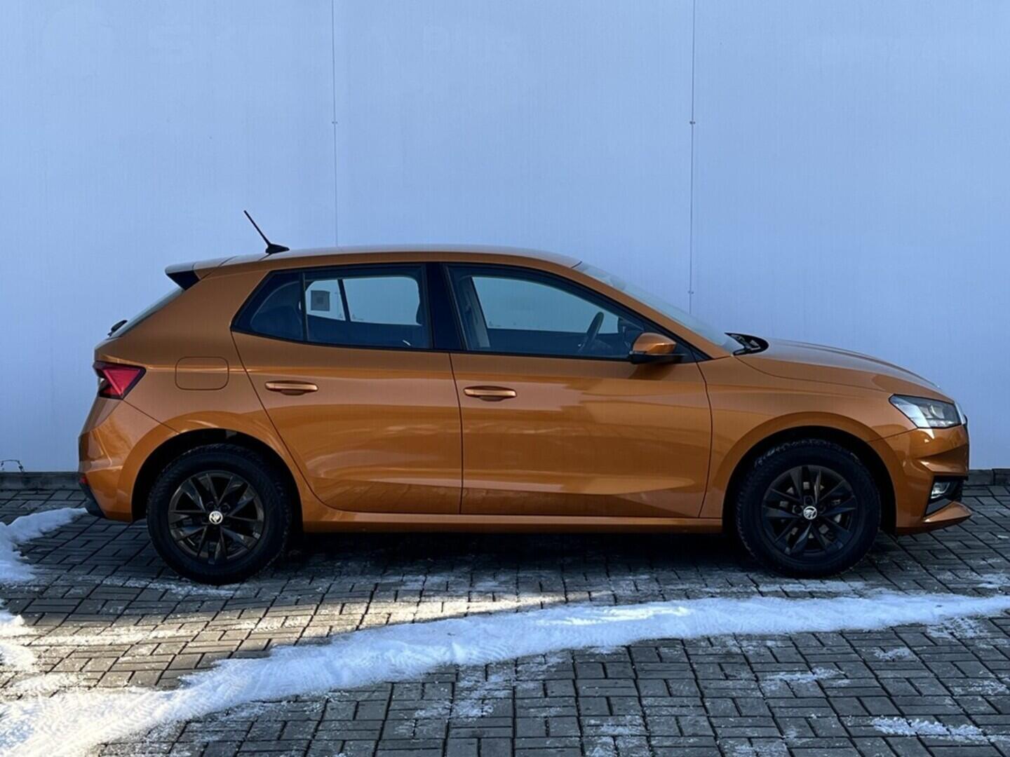 O119V07037_16.webp_FABIA Selection 1.0 MPI 59 kW manuál