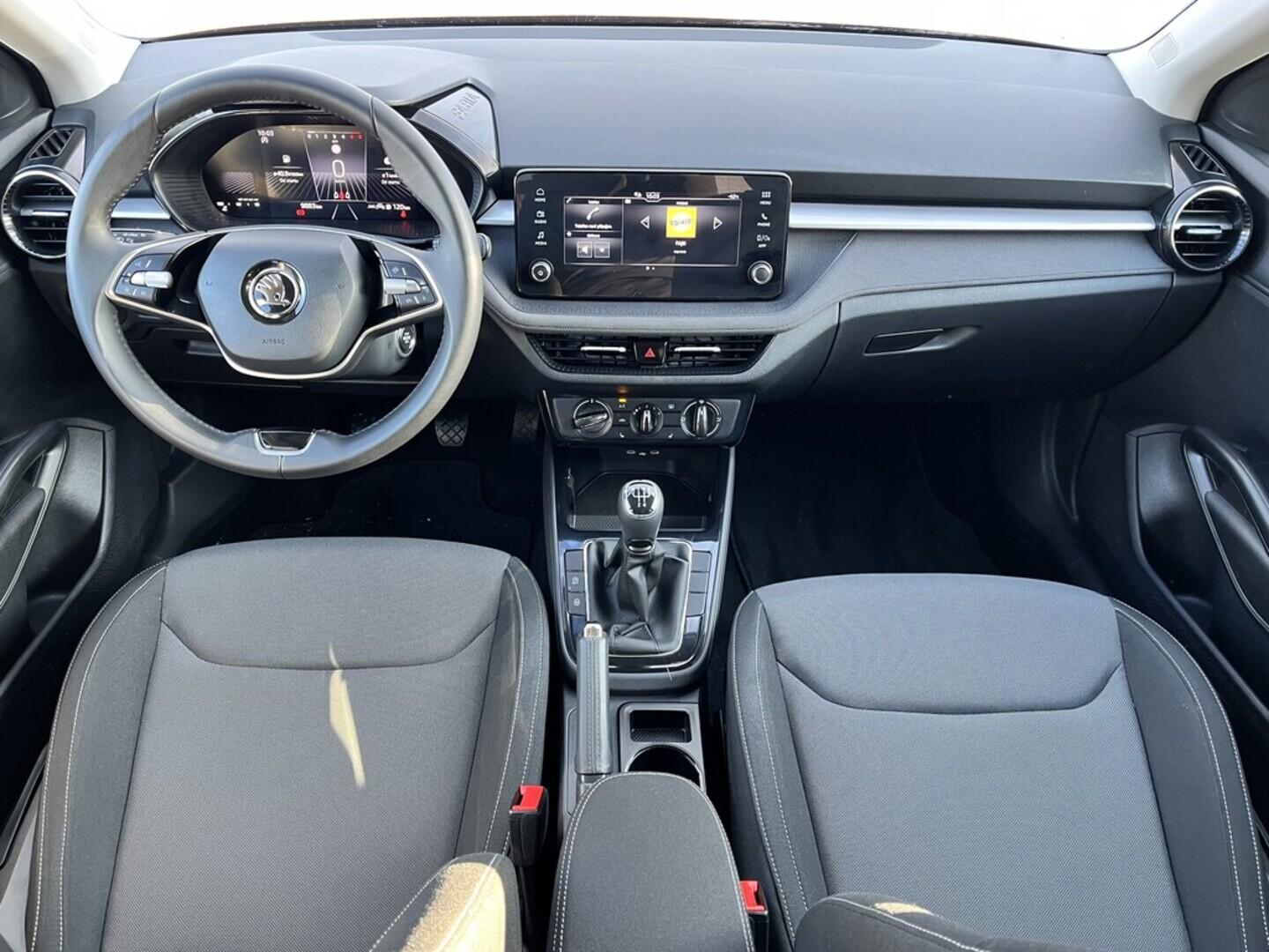 O119V07037_18.webp_FABIA Selection 1.0 MPI 59 kW manuál