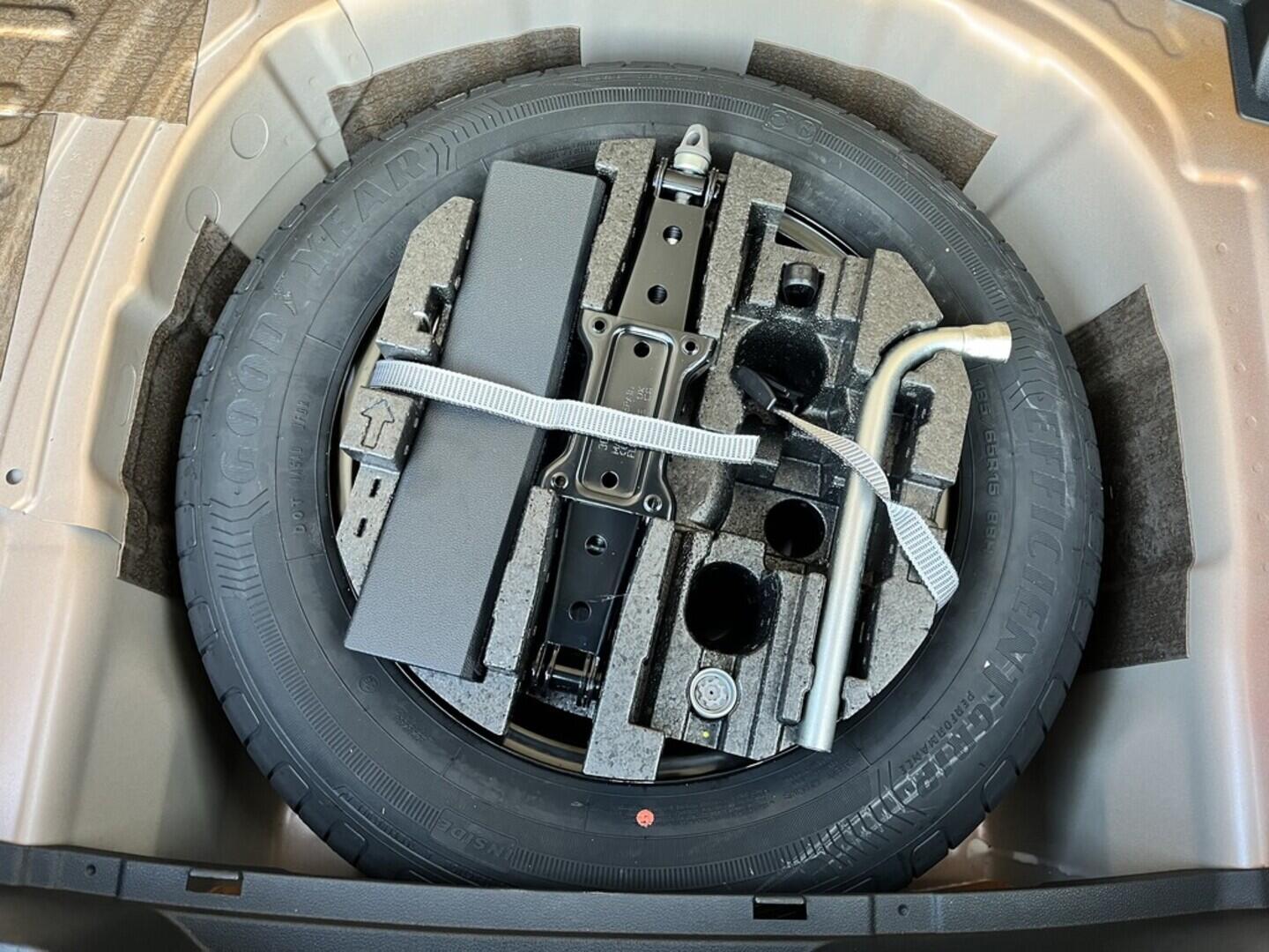 O119V07037_34.webp_FABIA Selection 1.0 MPI 59 kW manuál