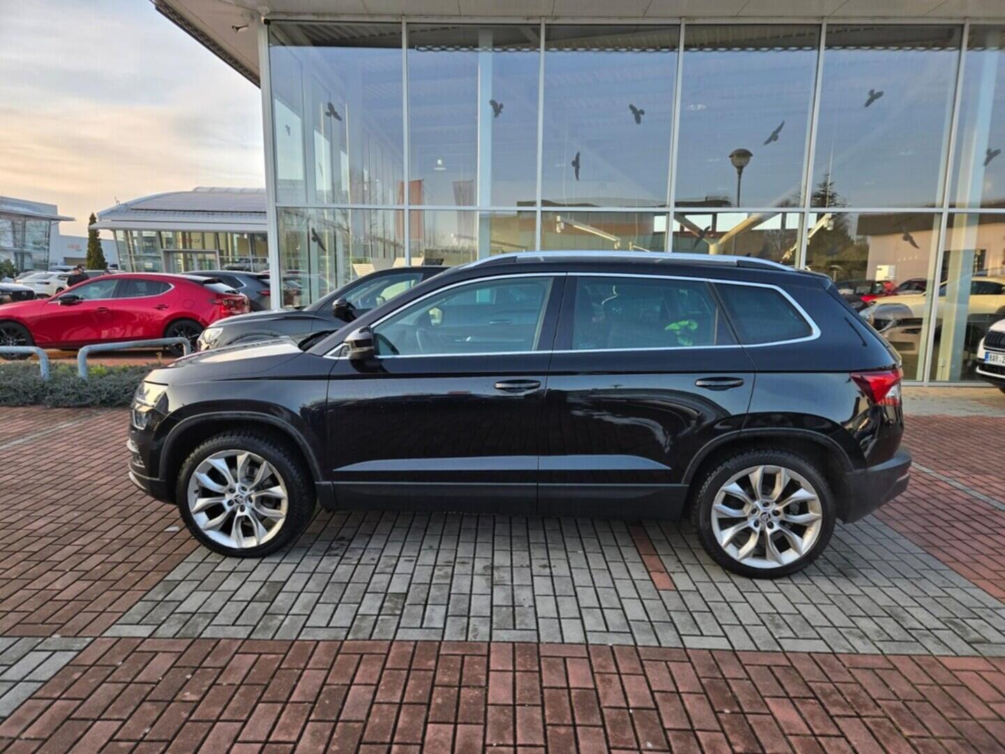 O119V07038_12.webp_KAROQ Style 2.0 TDI 110 kW automat, DPH