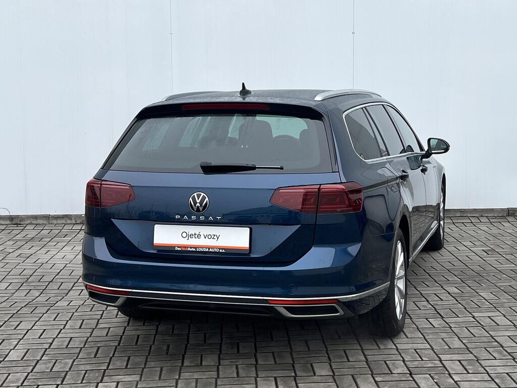 O119V07055_14.webp_PASSAT Elegance 2.0 TDI 110 kW automat, DPH
