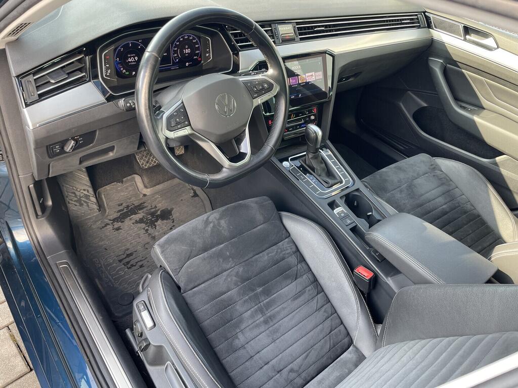 O119V07055_39.webp_PASSAT Elegance 2.0 TDI 110 kW automat, DPH