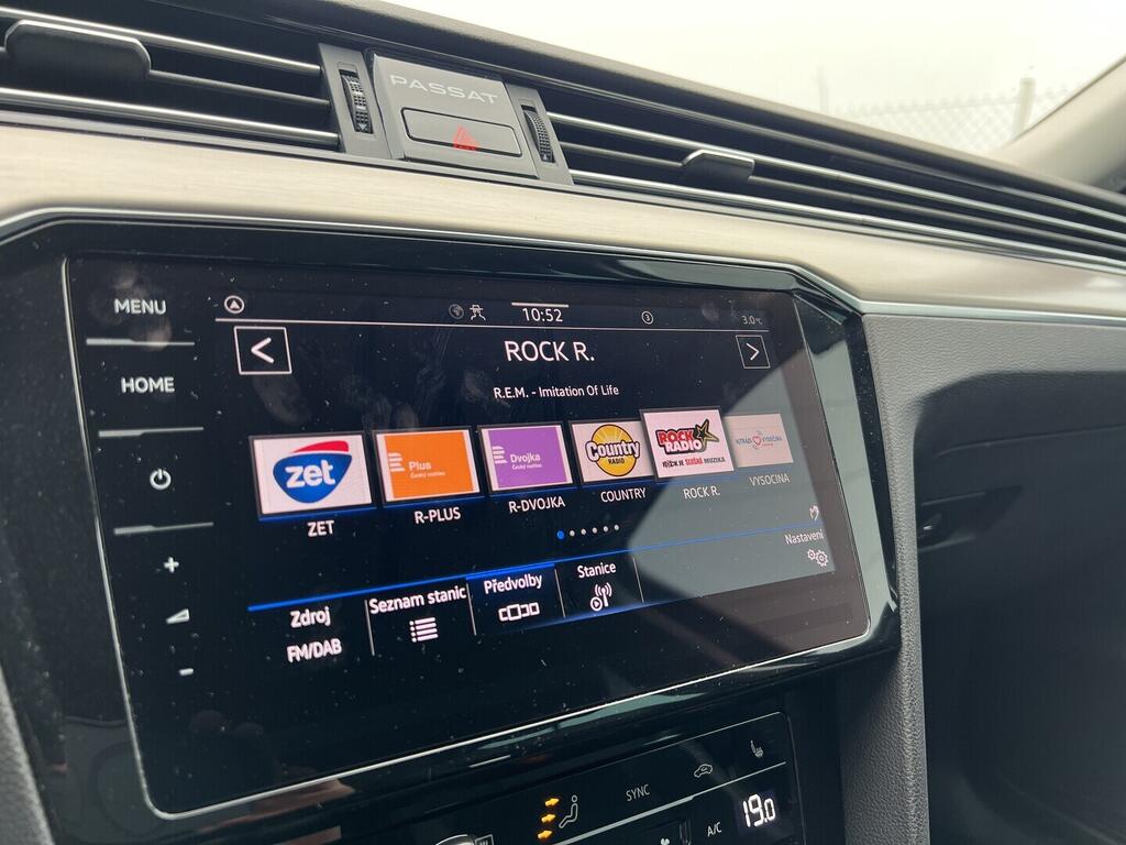 O119V07055_45.webp_PASSAT Elegance 2.0 TDI 110 kW automat, DPH