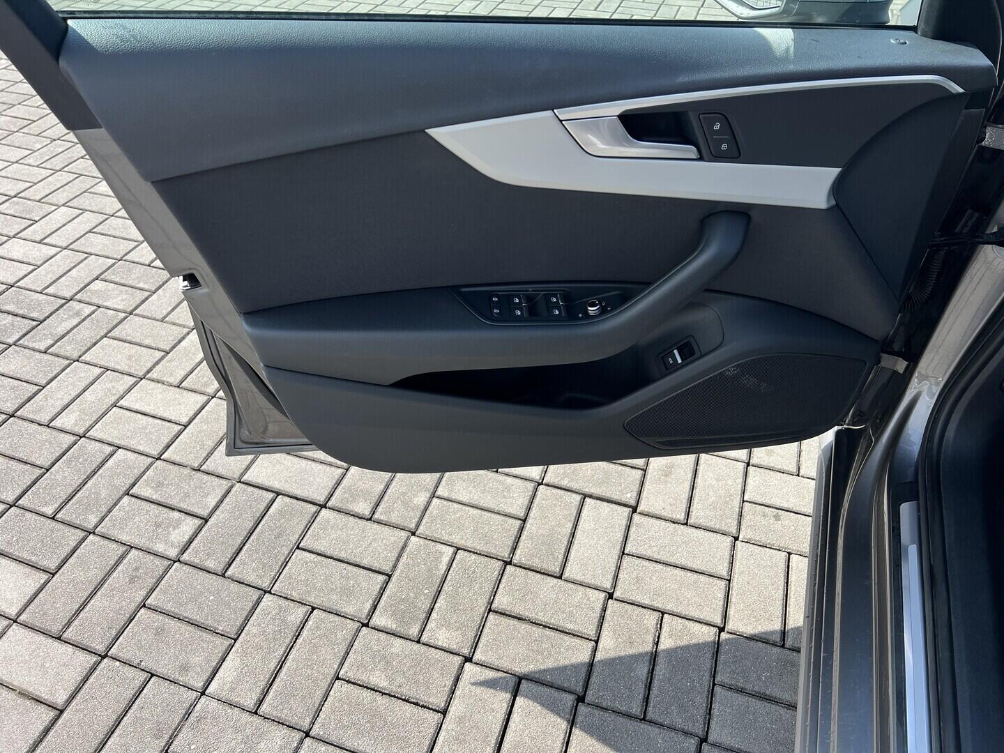 O119V07058_20.webp_A4  2.0 TFSI 110 kW automat, DPH