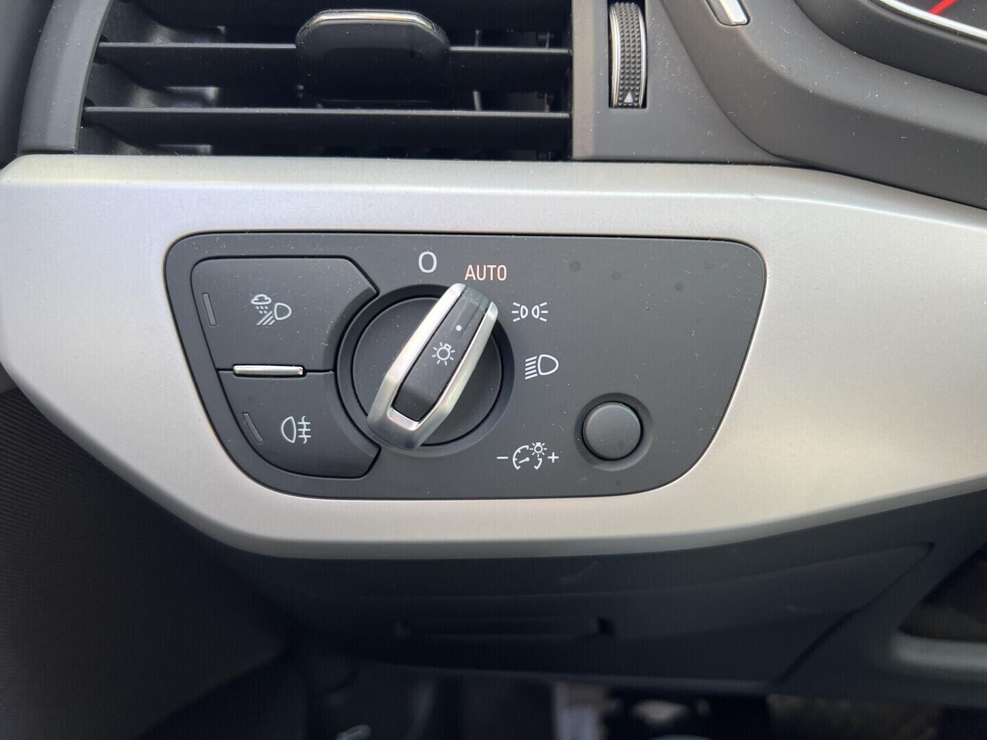 O119V07058_23.webp_A4  2.0 TFSI 110 kW automat, DPH