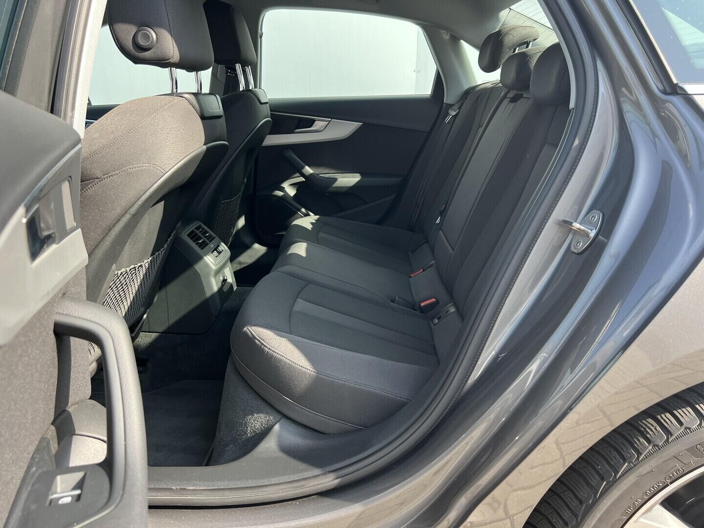 O119V07058_36.webp_A4  2.0 TFSI 110 kW automat, DPH