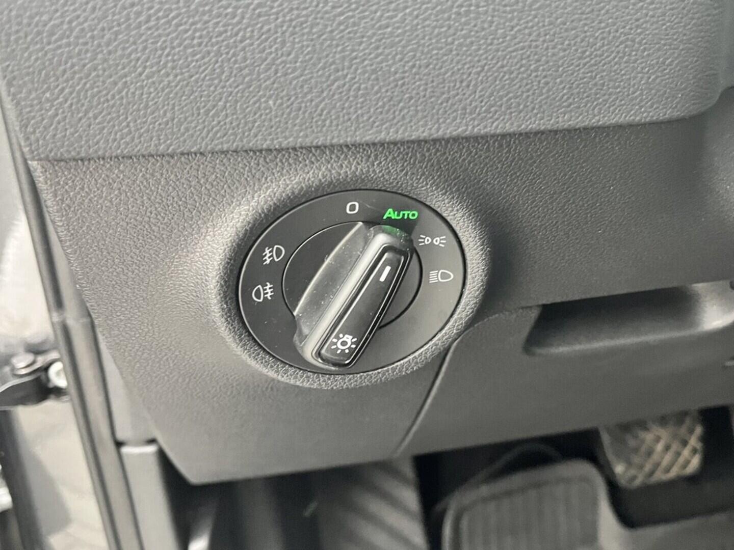 O119V07065_22.webp_KAROQ Drive 1.5 TSI 110 kW automat, DPH