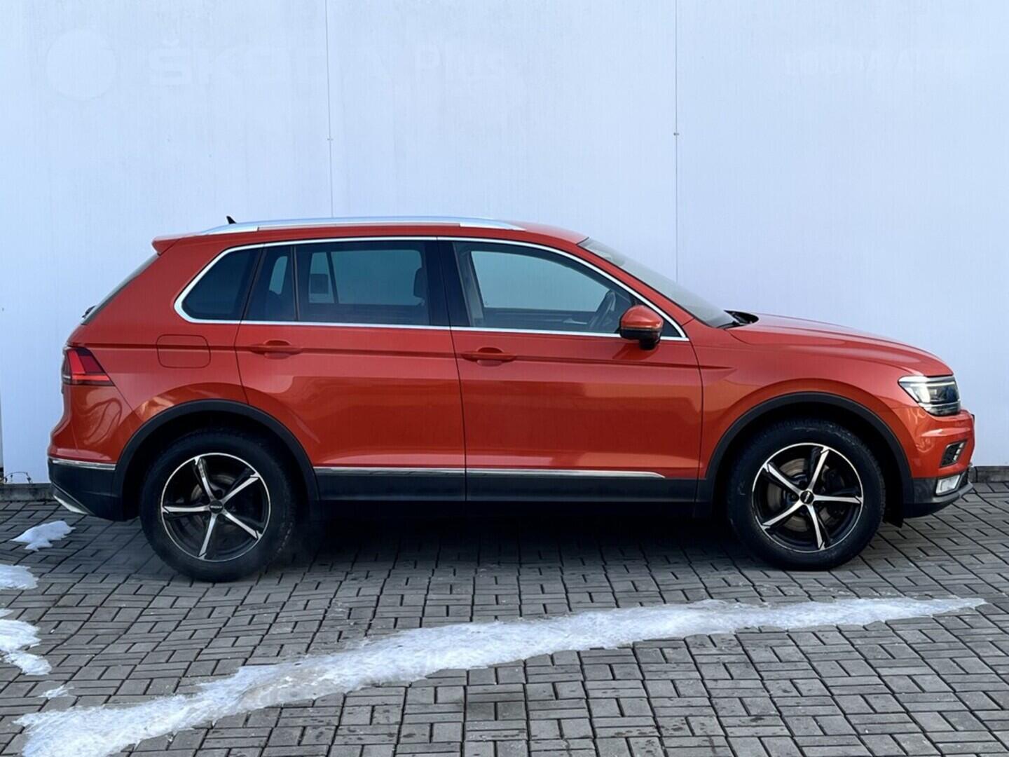 O119V07073_16.webp_TIGUAN Highline 2.0 TSI 162 kW automat