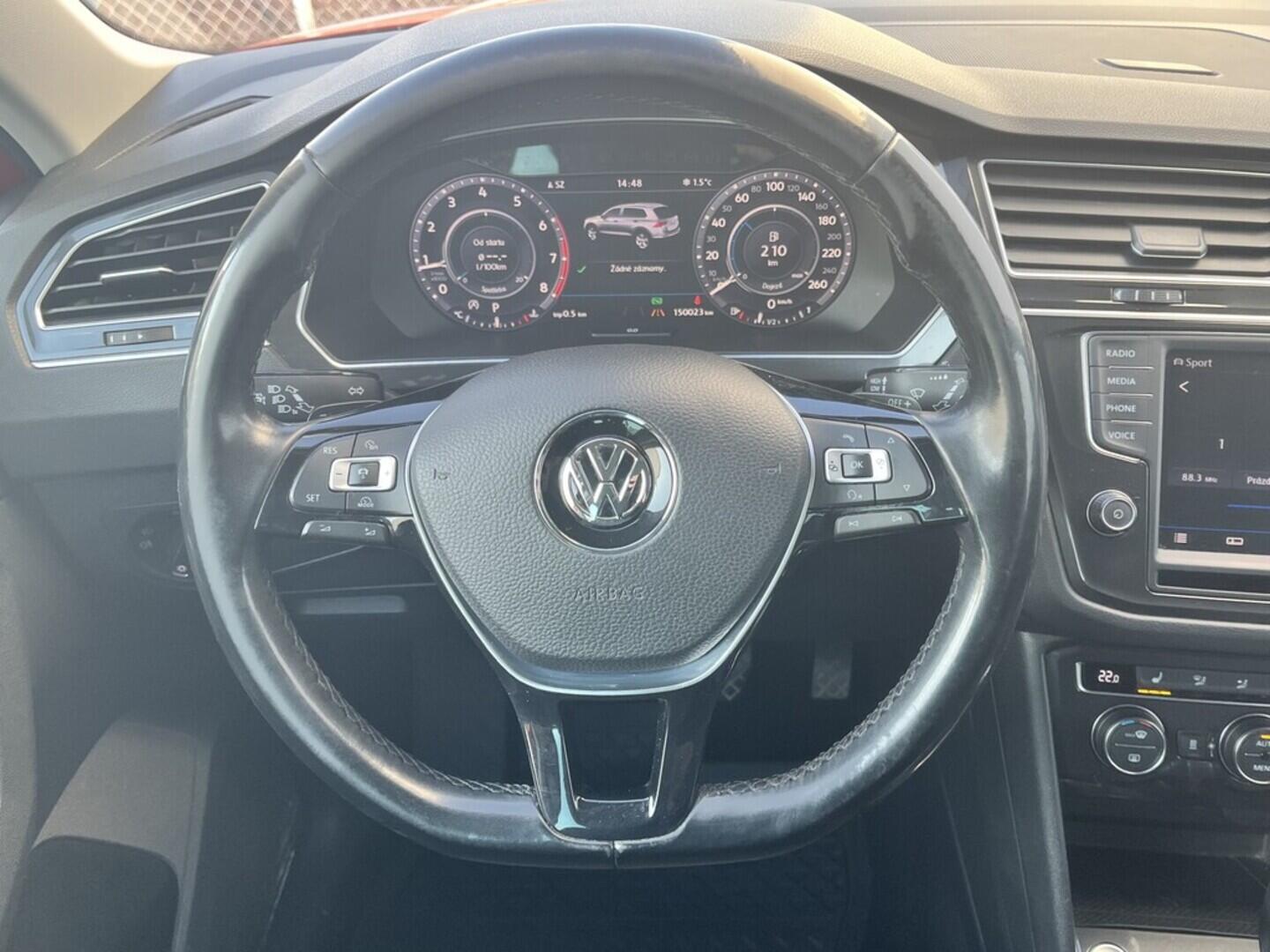 O119V07073_24.webp_TIGUAN Highline 2.0 TSI 162 kW automat