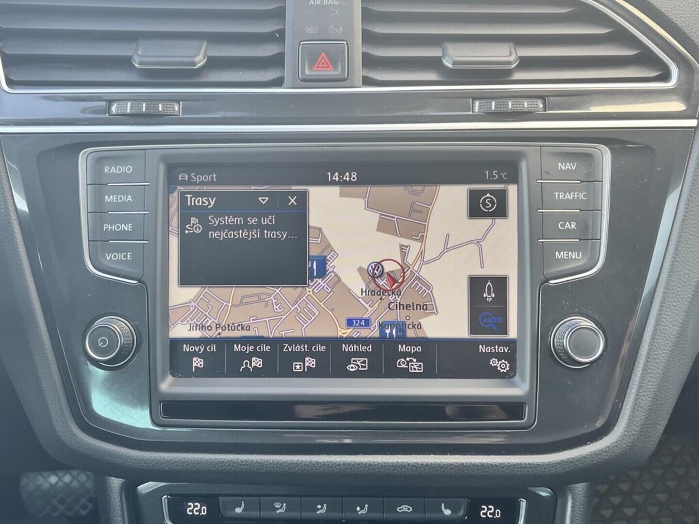 O119V07073_27.webp_TIGUAN Highline 2.0 TSI 162 kW automat