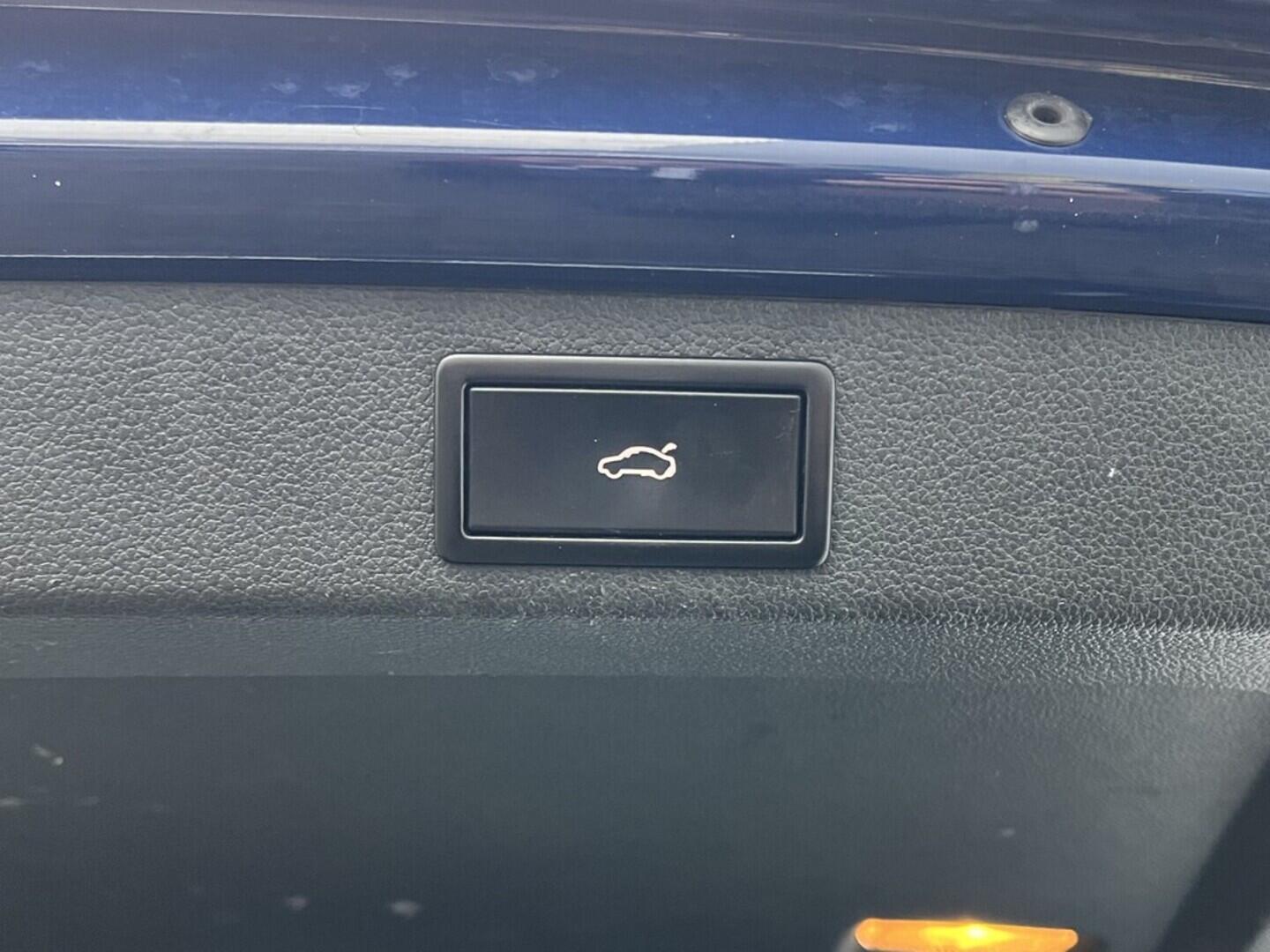 O119V07074_34.webp_SUPERB Ambiente 2.0 TDI 110 kW automat