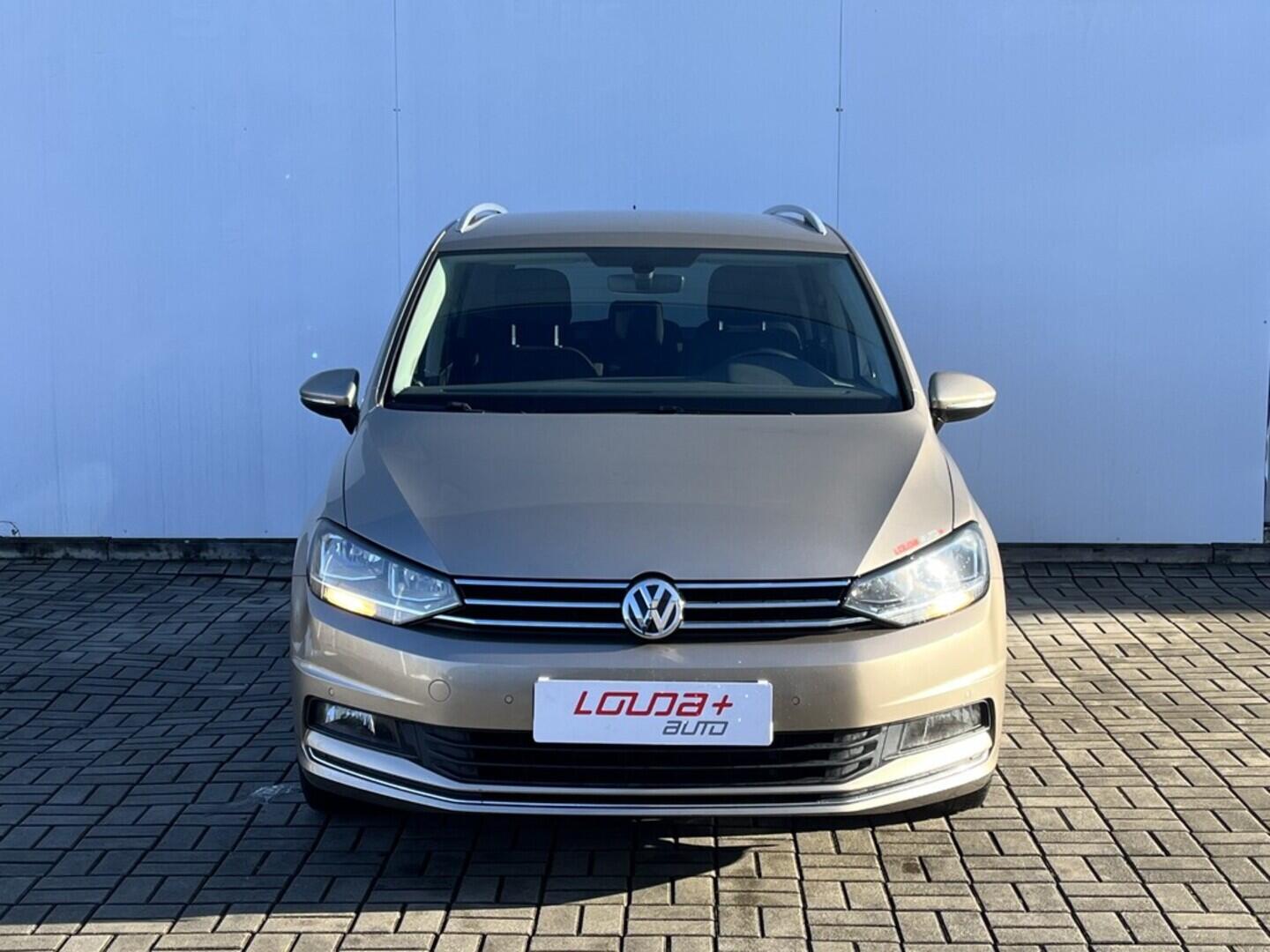 O119V07082_13.webp_TOURAN HIGHLINE 1.4 TSI 110 kW automat