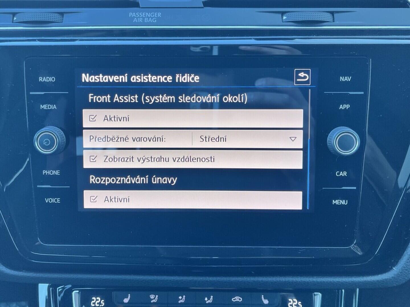 O119V07082_29.webp_TOURAN HIGHLINE 1.4 TSI 110 kW automat