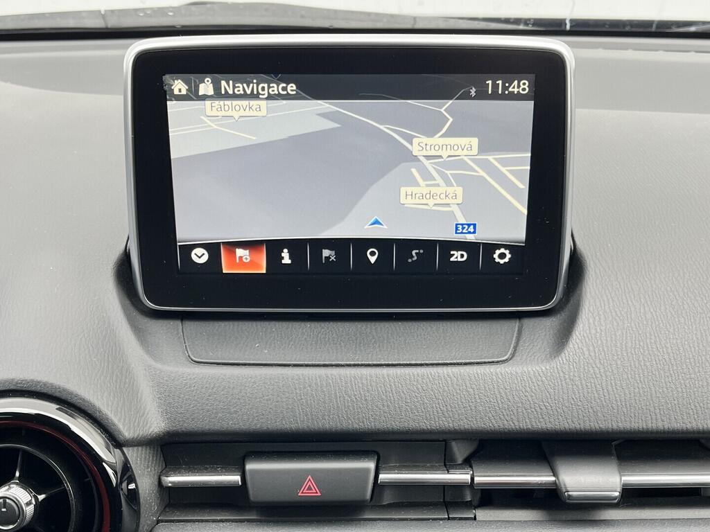 O119V07084_26.webp_CX-3 revolution 2.0  110 kW automat