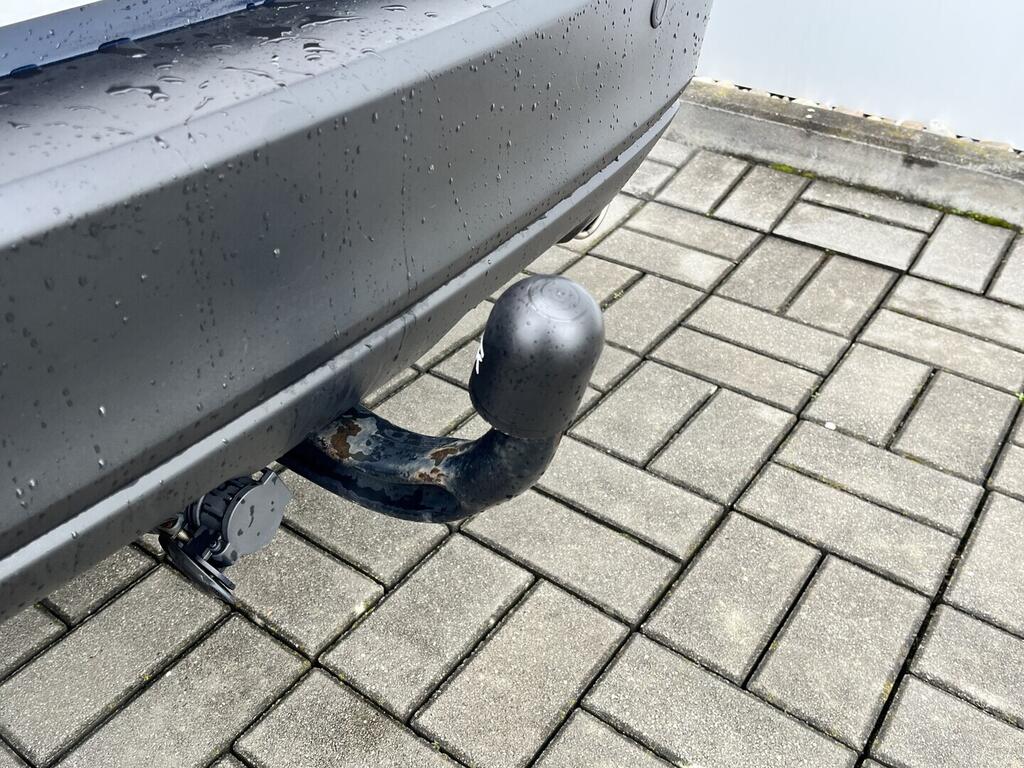 O119V07084_32.webp_CX-3 revolution 2.0  110 kW automat