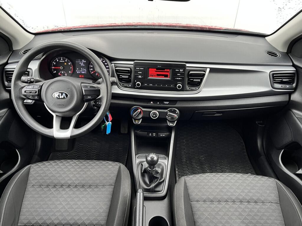 O119V07085_18.webp_RIO  1.2 MPI 62 kW manuál