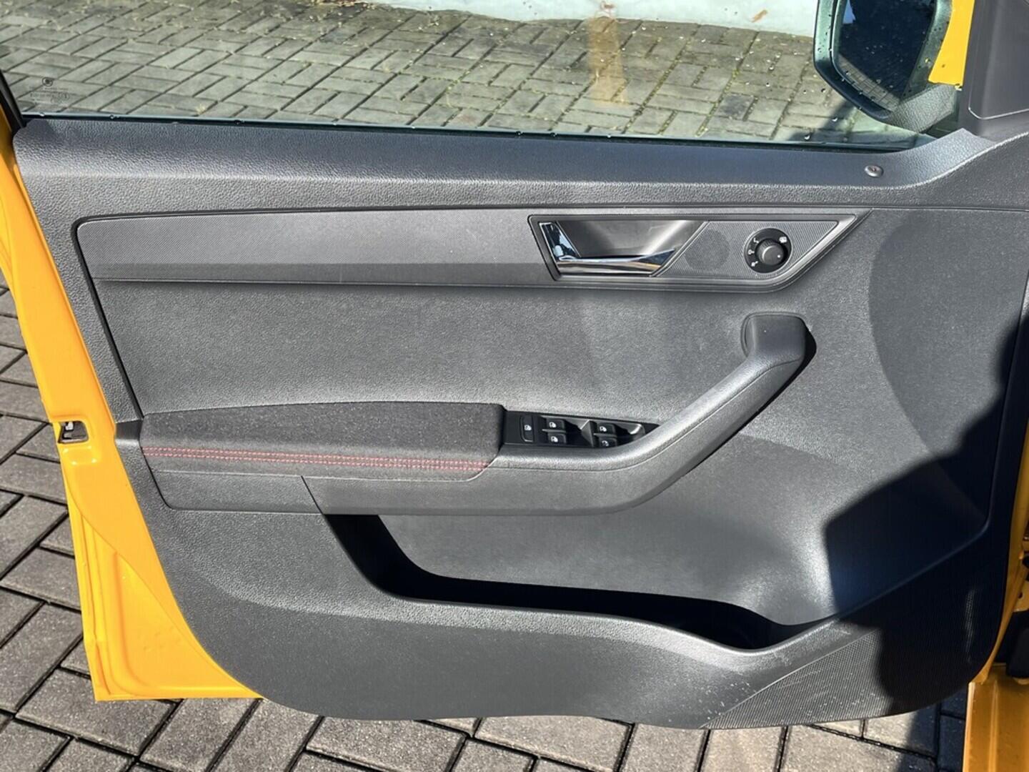 O119V07088_19.webp_FABIA Style 1.0 TSI 81 kW automat