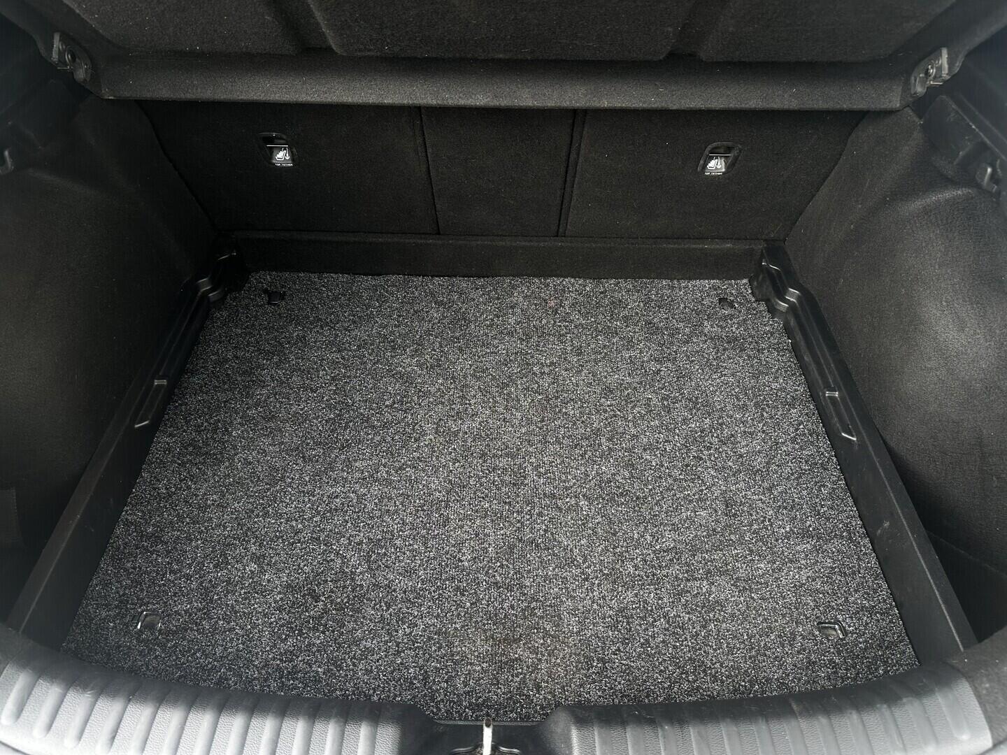 O119V07090_31.webp_XCEED   T-GDI 118 kW automat