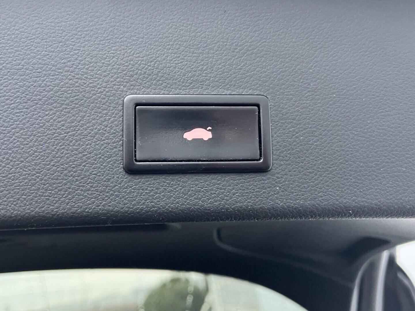 O119V07094_35.webp_A6 s-line 3.0 TDI 230 kW automat