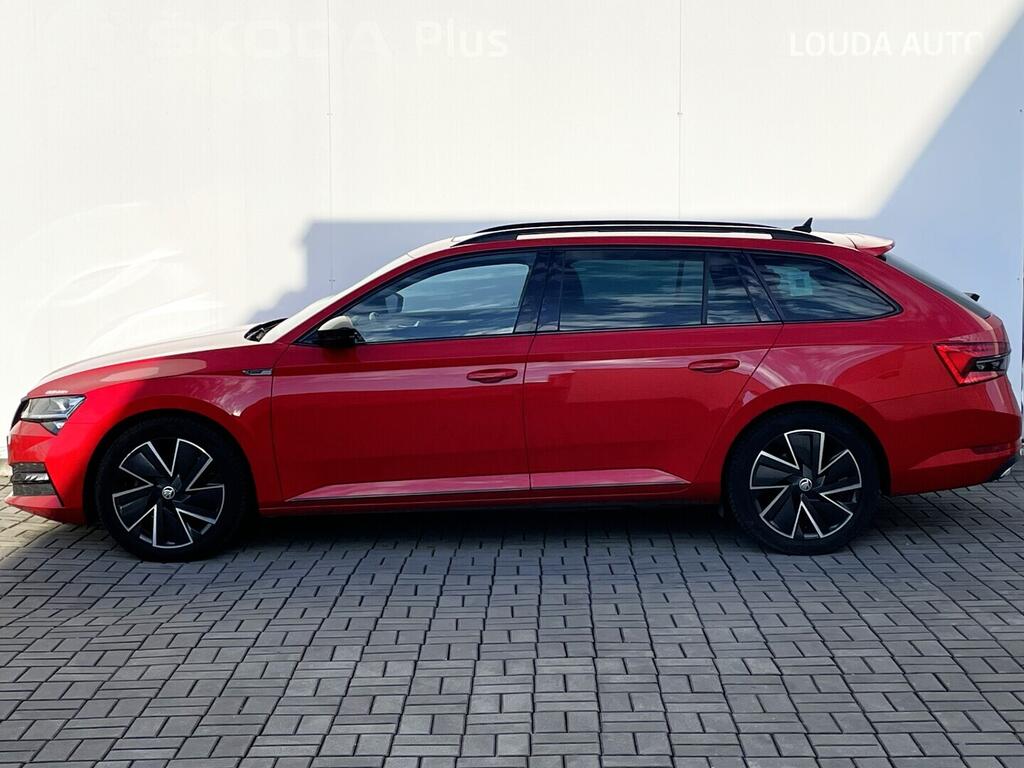 O119V07102_12.webp_SUPERB SportLine 1.4 TSI 160 kW automat, DPH