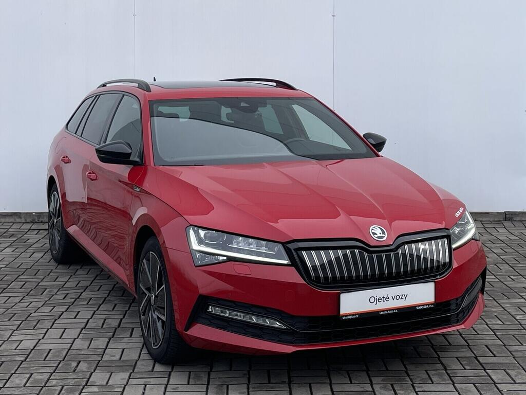 O119V07102_14.webp_SUPERB SportLine 1.4 TSI 160 kW automat, DPH