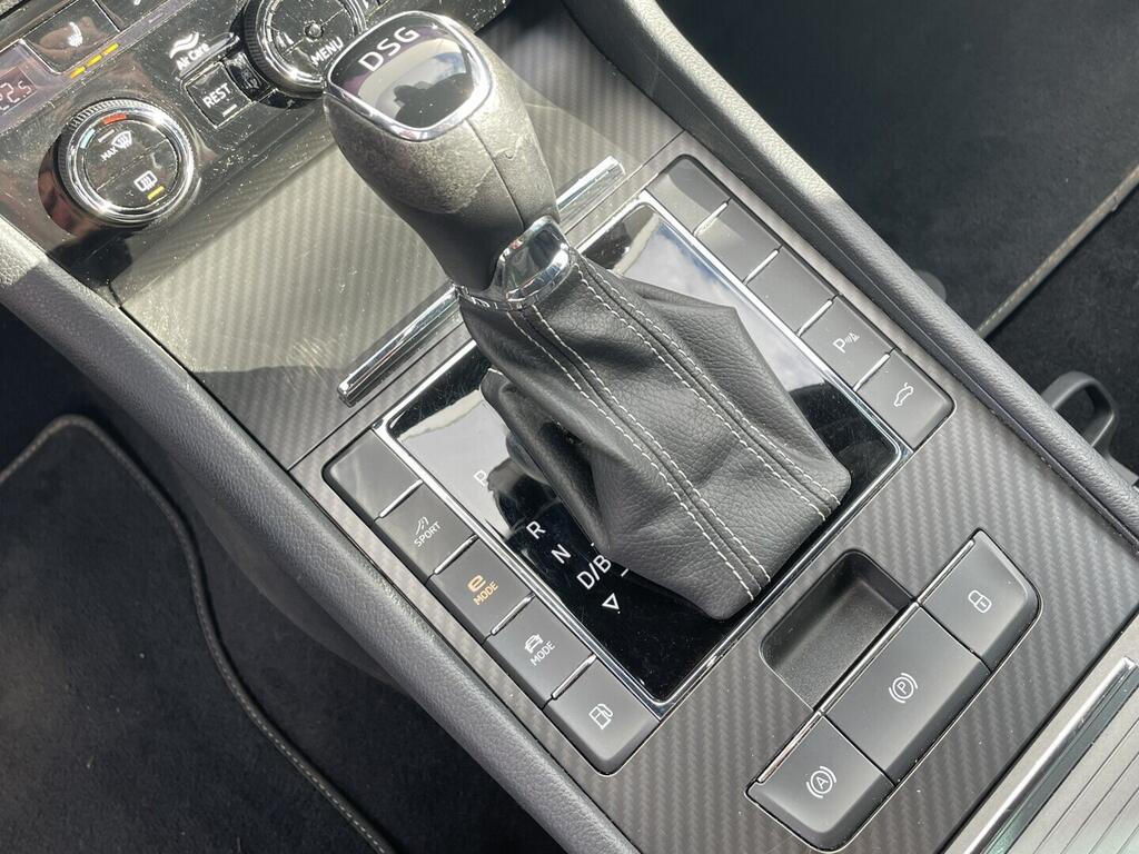 O119V07102_35.webp_SUPERB SportLine 1.4 TSI 160 kW automat, DPH