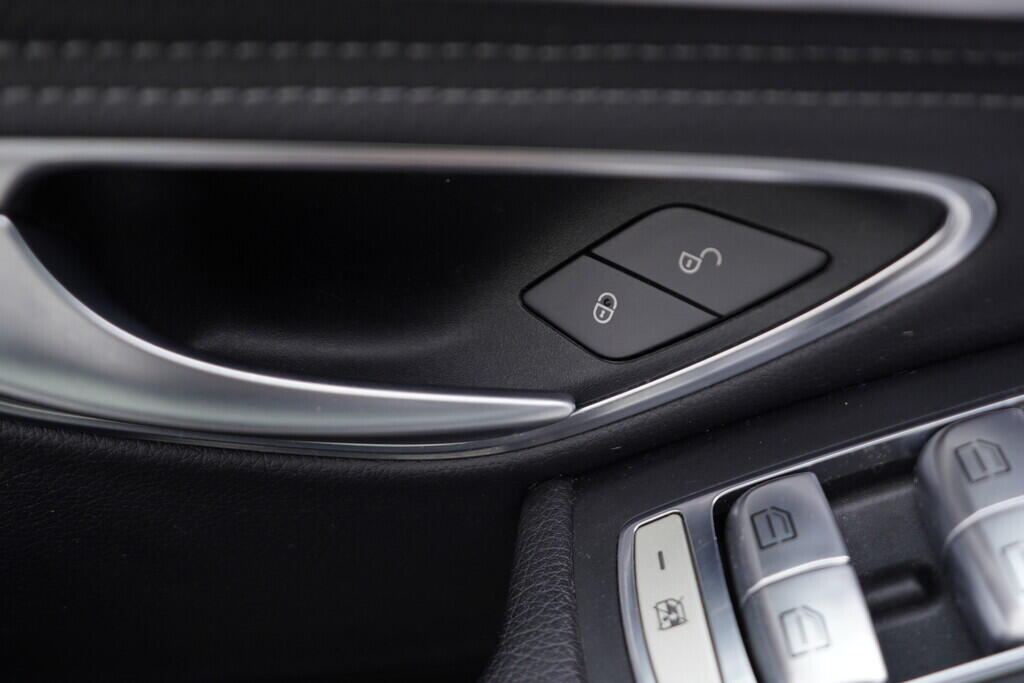 O119V07104_21.webp_TŘÍDY C C 200d Avantgarde 1.6  100 kW automat