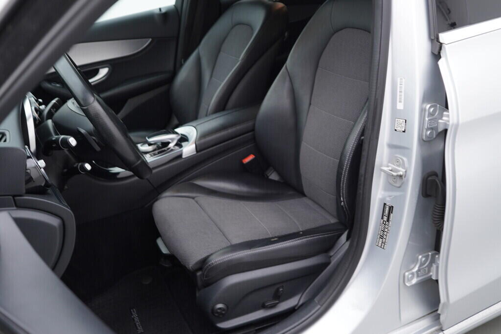 O119V07104_25.webp_TŘÍDY C C 200d Avantgarde 1.6  100 kW automat