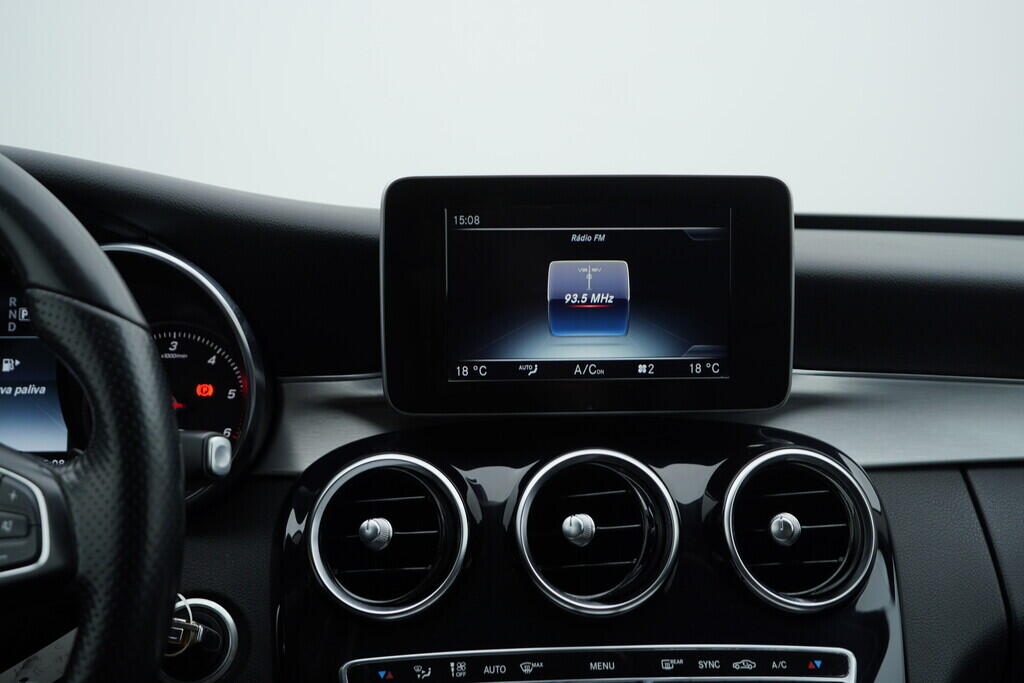 O119V07104_32.webp_TŘÍDY C C 200d Avantgarde 1.6  100 kW automat