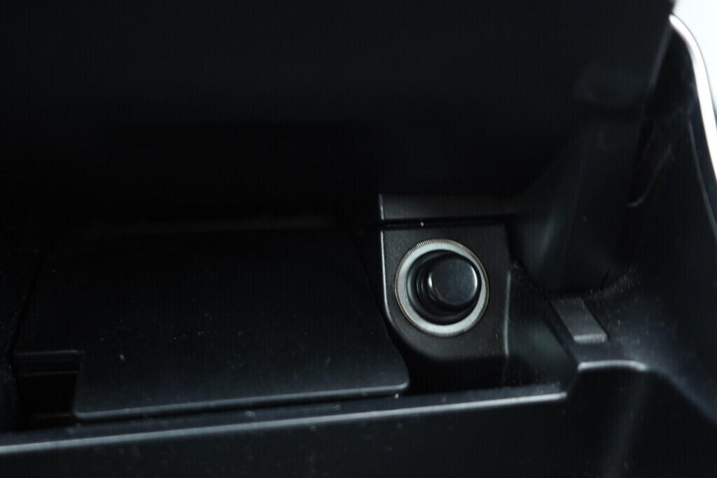 O119V07104_37.webp_TŘÍDY C C 200d Avantgarde 1.6  100 kW automat