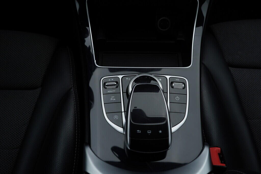 O119V07104_38.webp_TŘÍDY C C 200d Avantgarde 1.6  100 kW automat