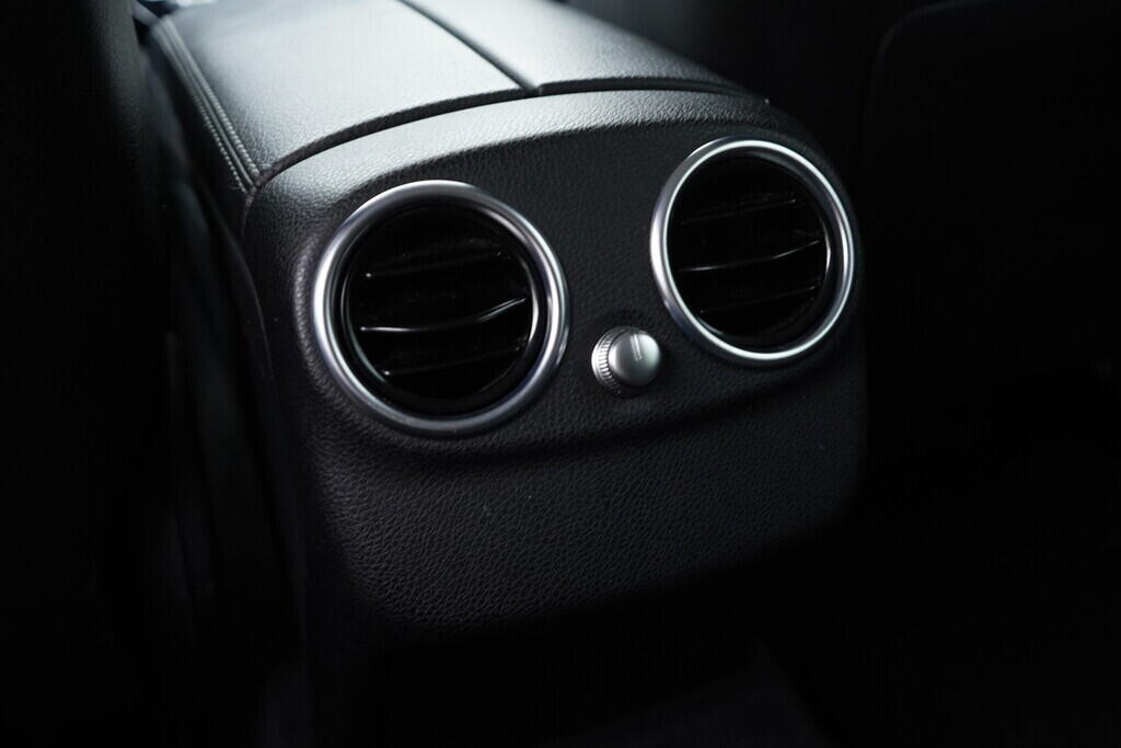 O119V07104_40.webp_TŘÍDY C C 200d Avantgarde 1.6  100 kW automat