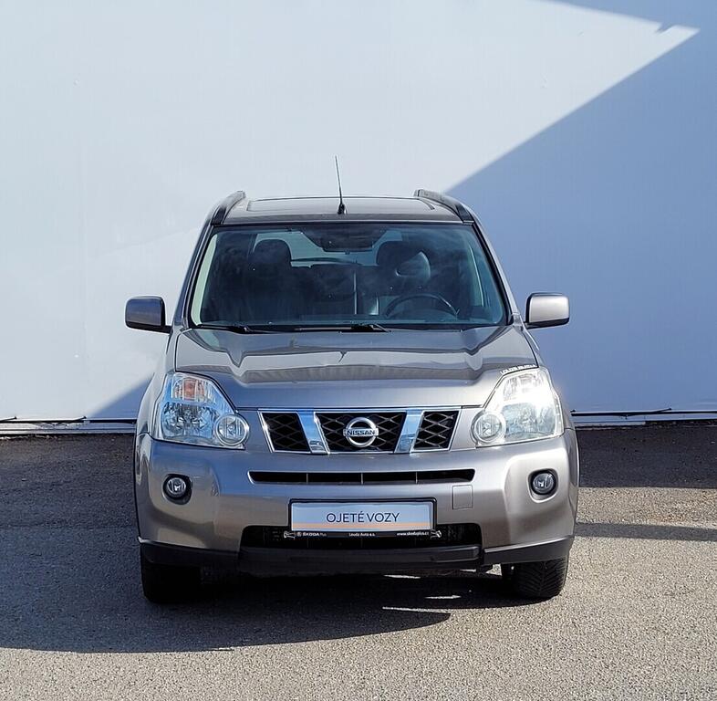 O119V07107_13.webp_X-TRAIL  2.0 DCi 110 kW automat