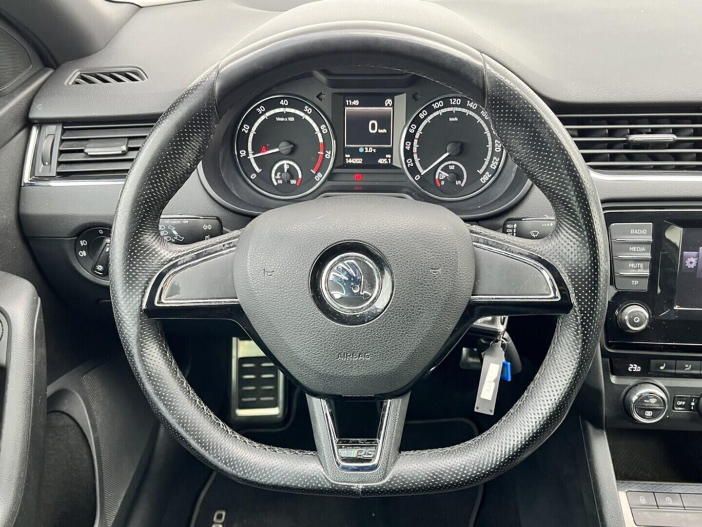 O119V07108_23.webp_OCTAVIA RS 2.0 TSI 162 kW manuál